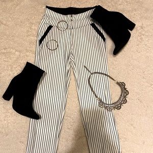 High waisted straight leg leggings w/pockets